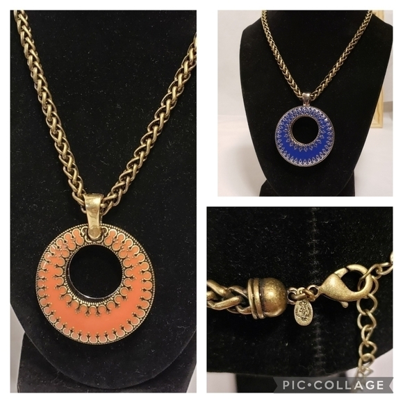 Premier Designs Magnetic Reversible Pendant and Chain - Picture 1 of 7